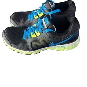 Nike dual fusión ST2 Womens Black with Blue accents Athletic Running shoes 9